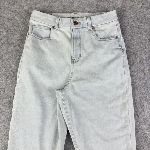 American Eagle Curvy Mom Jeans Womens 4R Light Wash Shark Bite Hem Stretch Denim - Picture 2 of 16